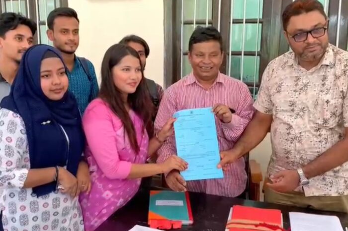 রাকসু নির্বাচনের মনোনয়নপত্র বিতরণ শুরু