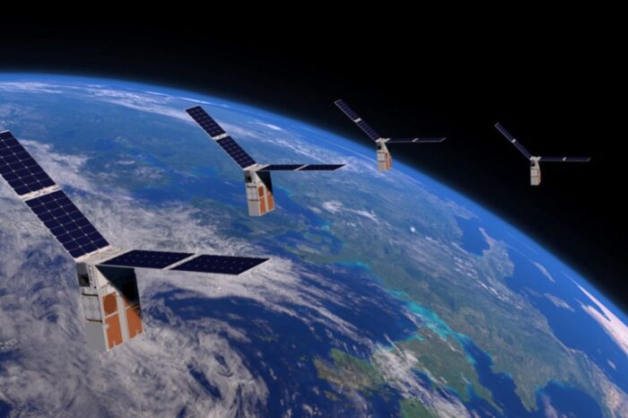 কক্ষপথে স্টারলিংকের উচ্চতা কমবে ৭০ কিলোমিটার