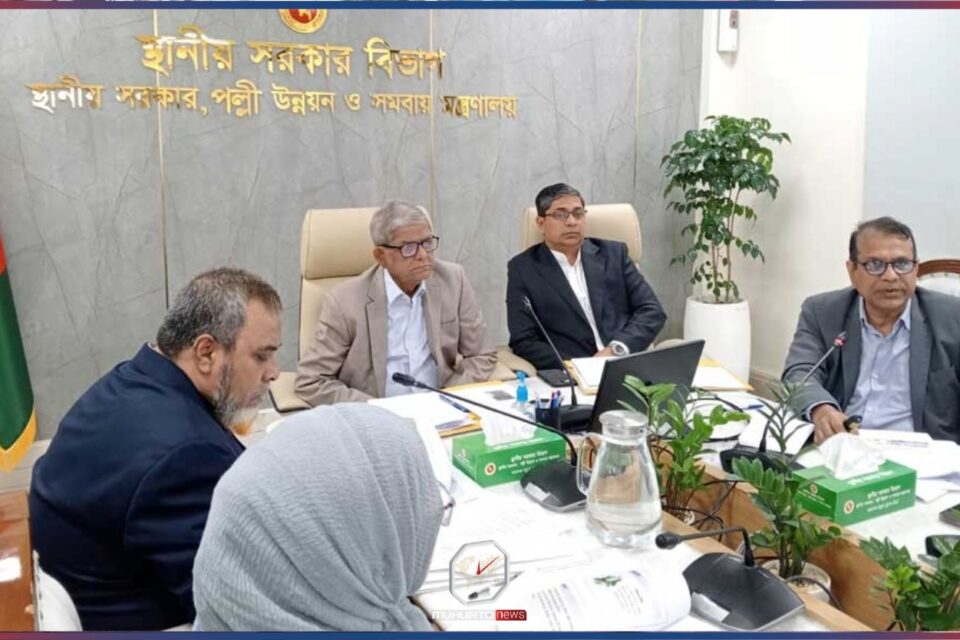 সফল রাষ্ট্র গঠনে ঐক্যবদ্ধ উদ্যোগ প্রয়োজন: মির্জা ফখরুল ইসলাম