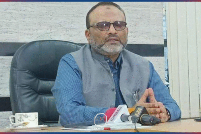 শিক্ষামন্ত্রীর কাছে পদত্যাগপত্র জমা দিলেন ঢাবি উপাচার্য