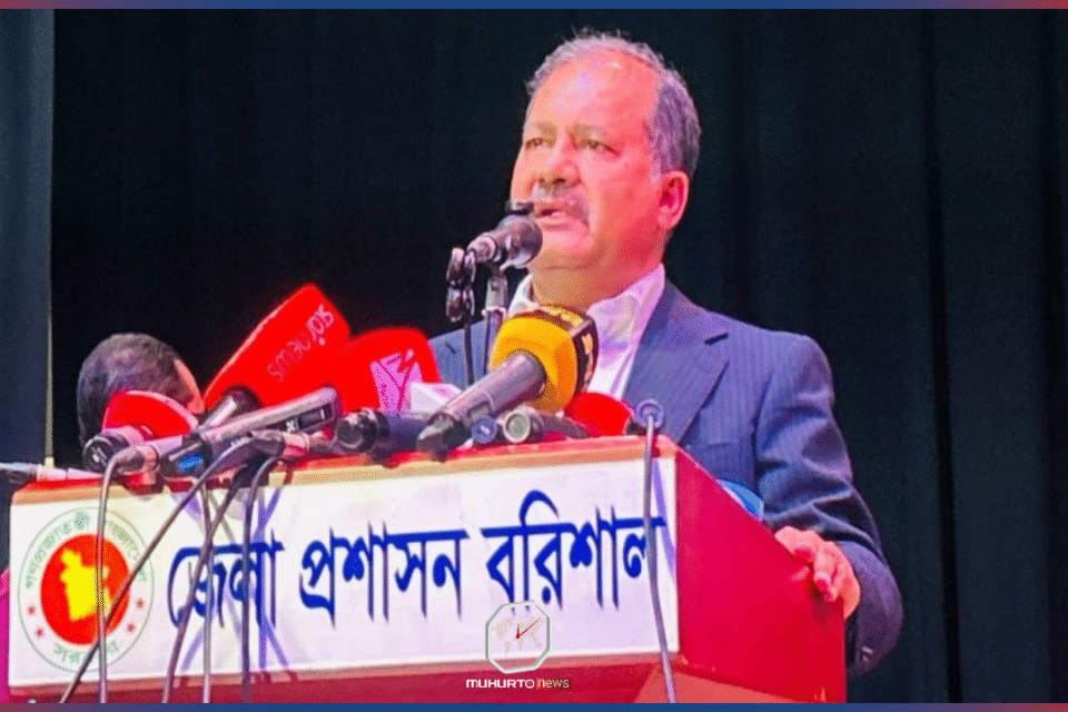 প্রশাসনের পদে থেকে কিছু মানুষ মবকে প্রশ্রয় দেয়: তথ্যমন্ত্রী