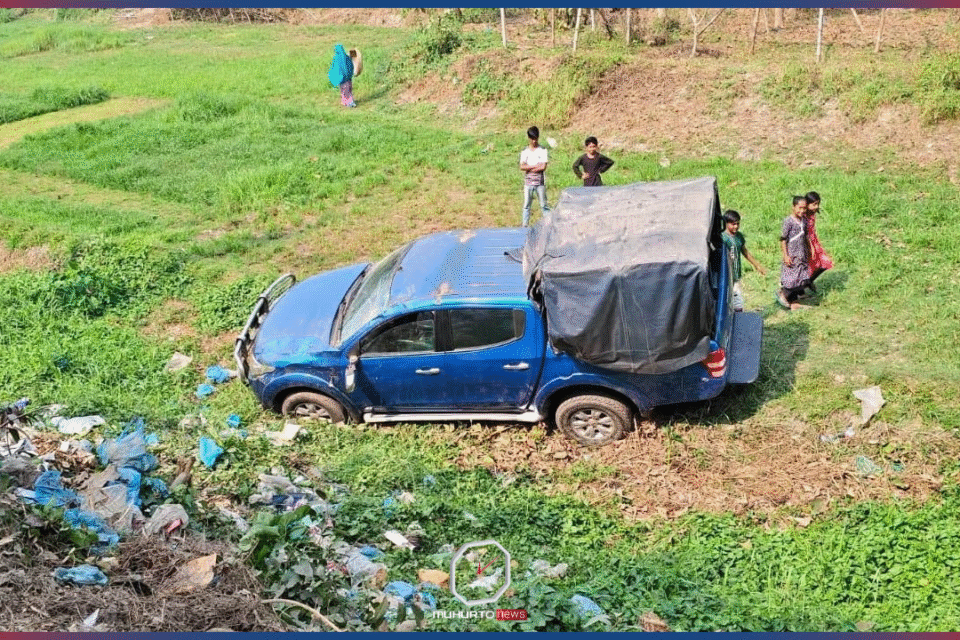প্রতিমন্ত্রী সাকিকে সালাম দিতে যাওয়ার পথে পুলিশবাহী গাড়ি খাদে, আহত ৮