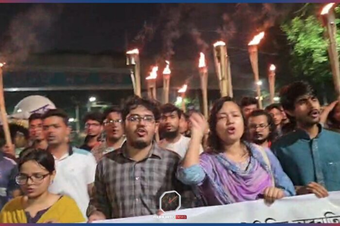 শিশু রামিসা হত্যার বিচার দাবিতে ঢাবিতে মশাল মিছিল