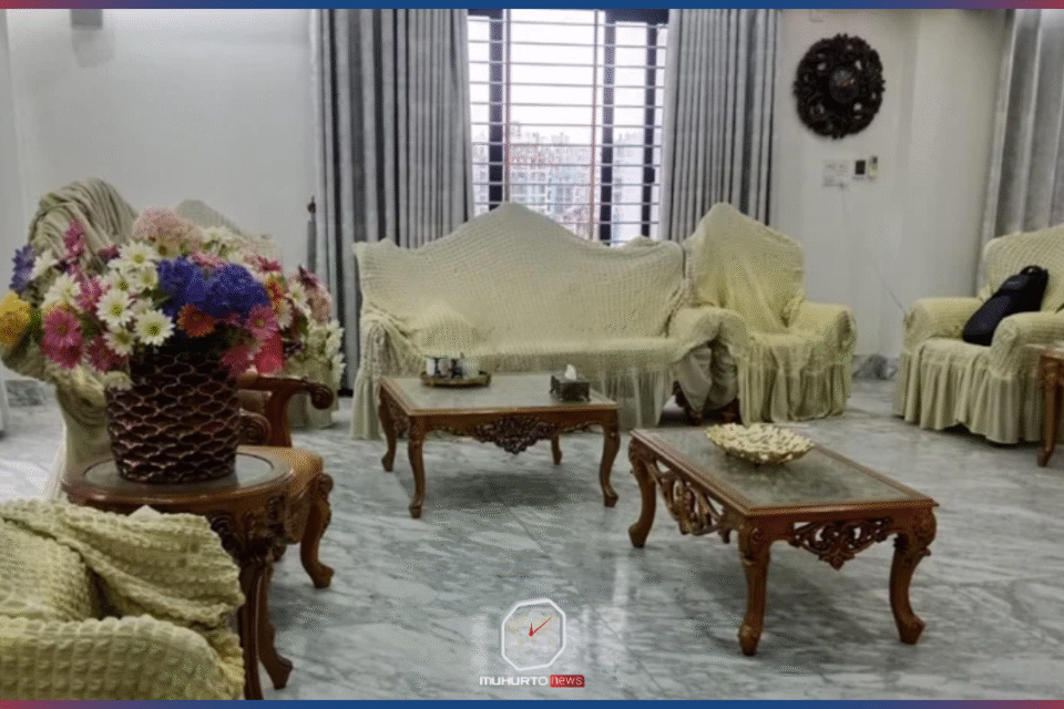 সাবেক সেনা কর্মকর্তা জিয়াউল আহসানের রূপগঞ্জের বাড়িতে দুদকের অভিযান